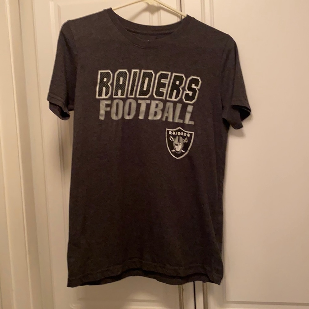 BOYS XL Raiders Tee.